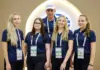 Eesti naiskond tõusis pärast kuuenda vooru võitu 15. kohale, meeskond pidi vastu võtma kaotuse